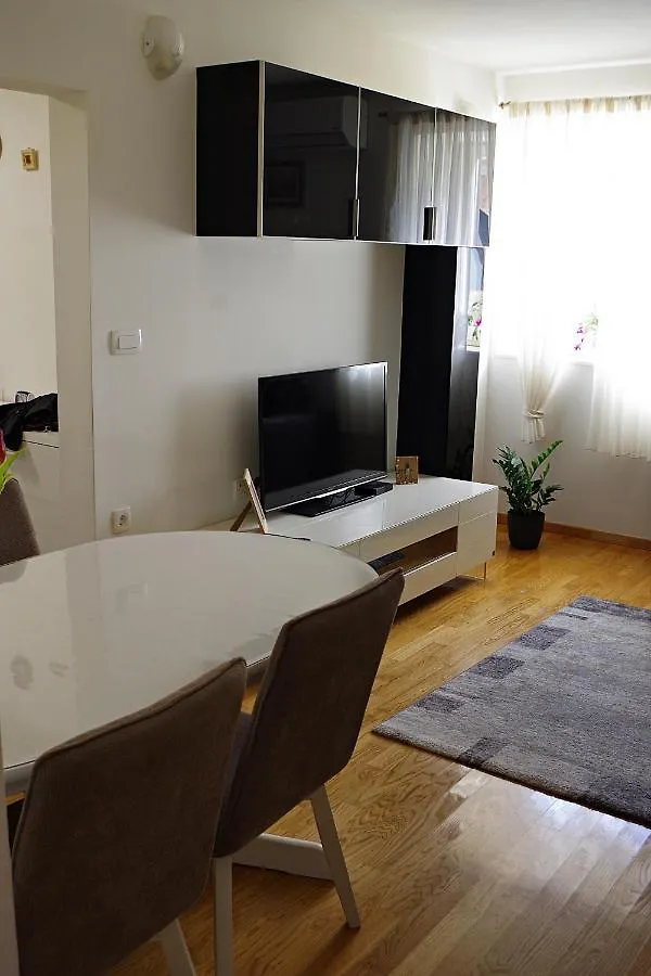 Apartment Pradini Poljana